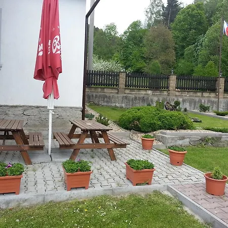 Formanka Gæstehus Splzov